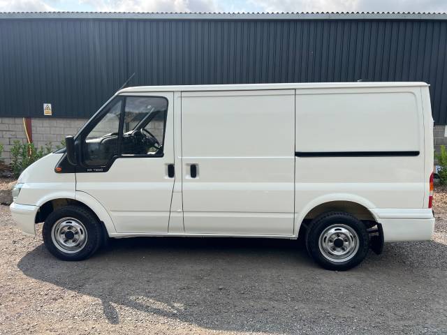 2004 Ford Transit 2.0 T230