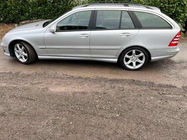 2005 Mercedes-Benz C Class 2.1 C220 CDI Sport 5dr Auto