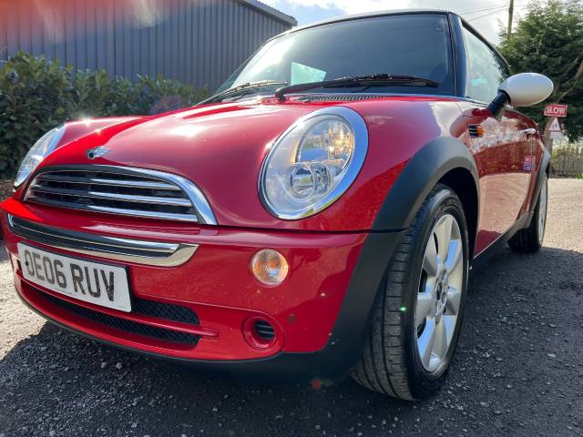 2006 Mini Hatchback 1.6 Cooper 3dr