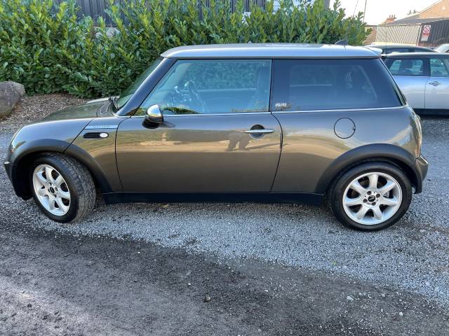 2006 Mini Hatchback 1.6 Cooper Park Lane 3dr
