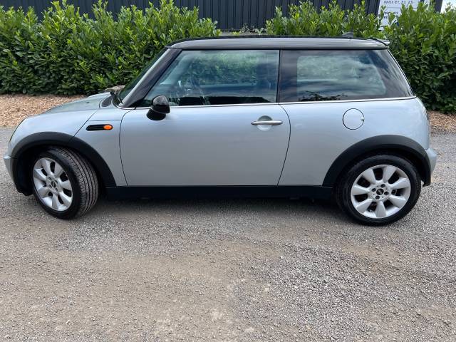 2005 Mini Hatchback 1.6 Cooper 3dr