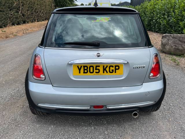 2005 Mini Hatchback 1.6 Cooper 3dr